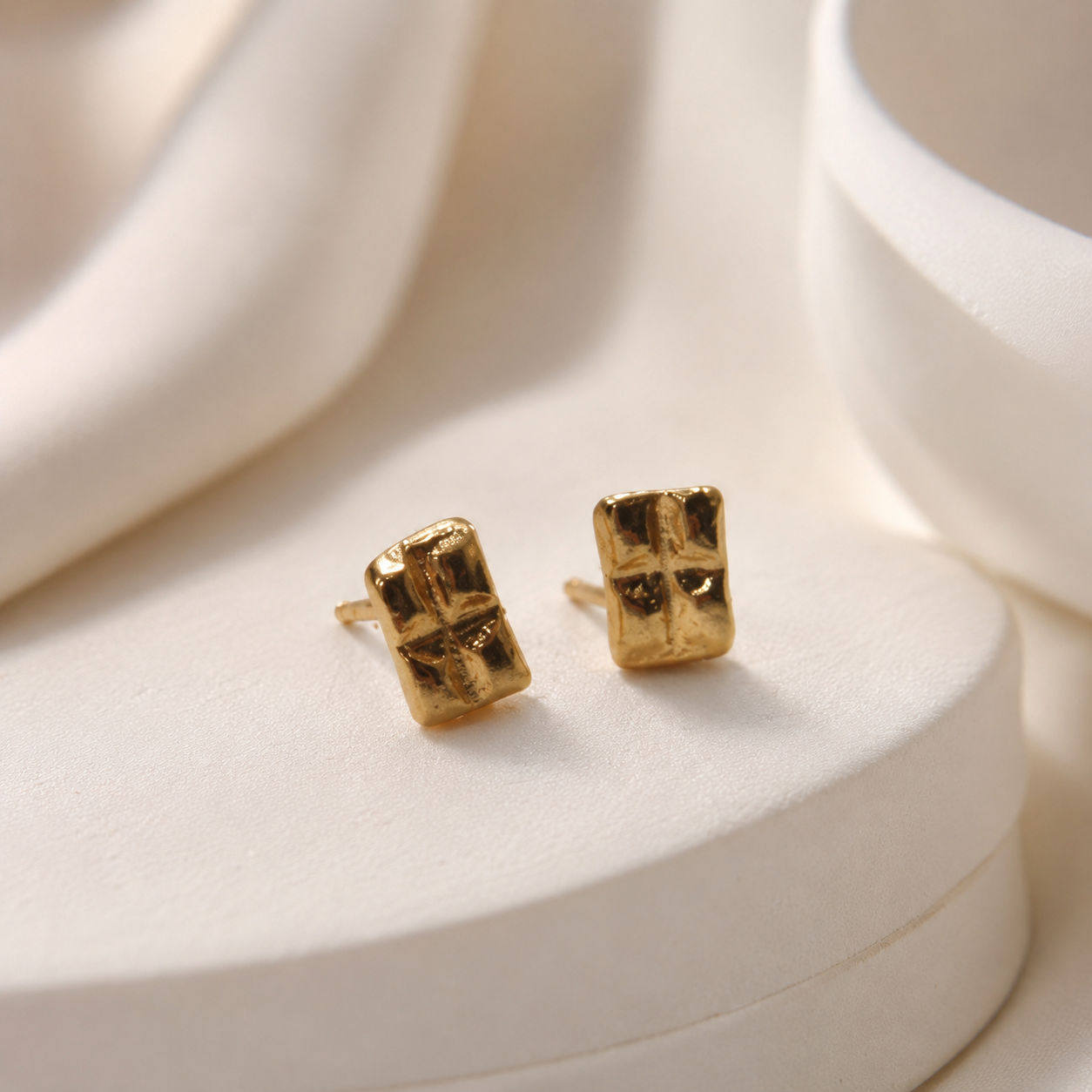 Earrings 074