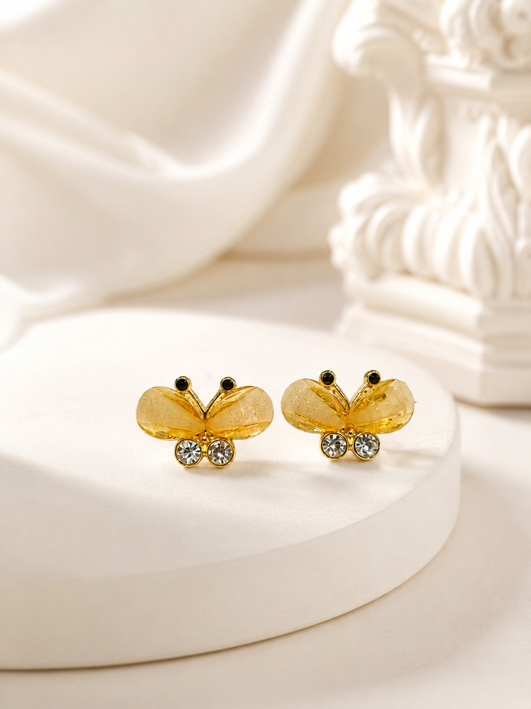 Earrings 001