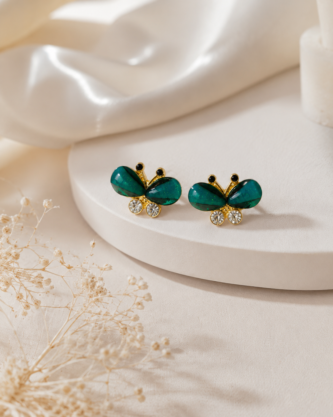 Earrings 001